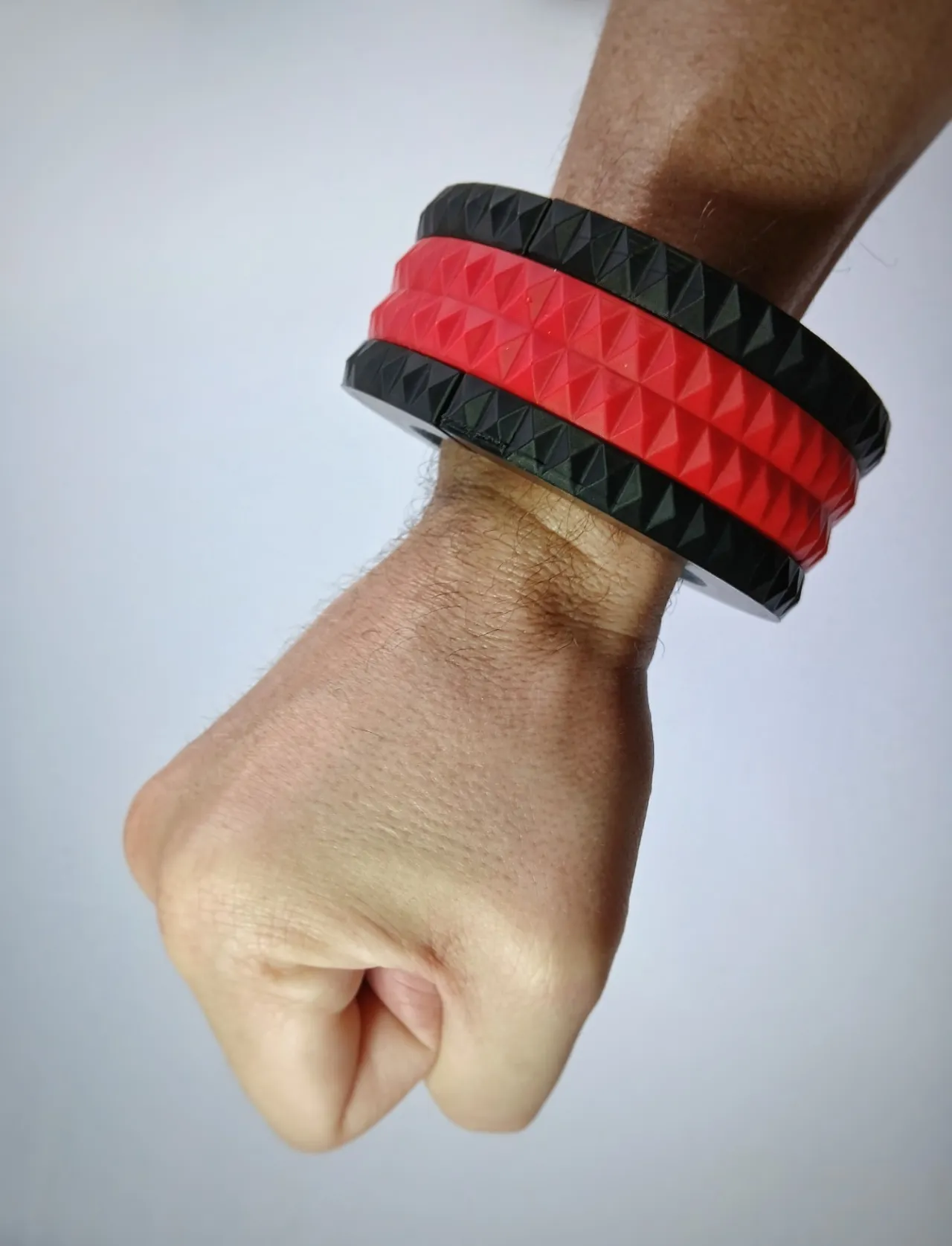 Querschnitt und Innenmechanik einer gedruckten Ringfessel